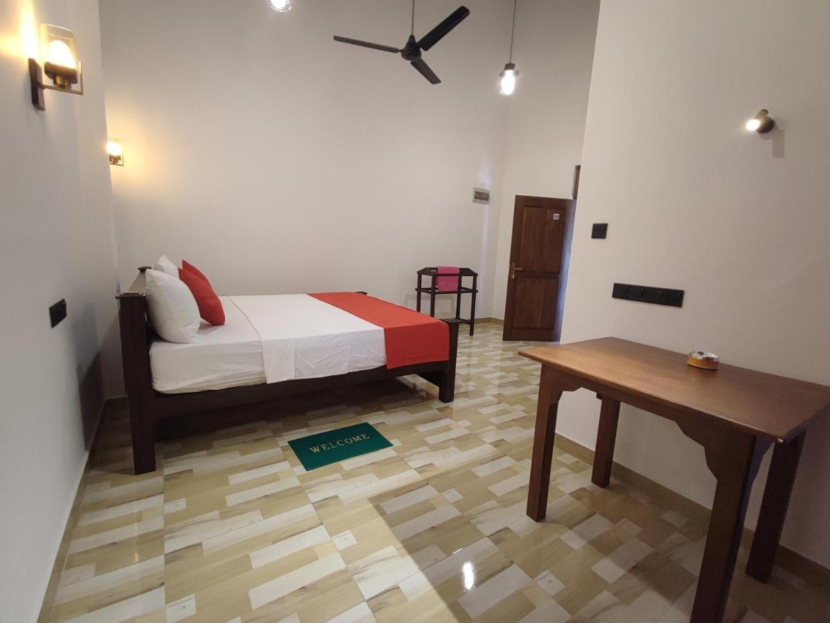 Sara Place تانجالي المظهر الخارجي الصورة